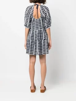 ( Neue Saison ) Maje Kleid Mit Geometrischem Muster D009 NAVY / ECRU 10 ( Neue Saison ) Maje Kleid Mit Geometrischem Muster D009 NAVY / ECRU -Maje Verkäufe 2024 18034075 38985244 600